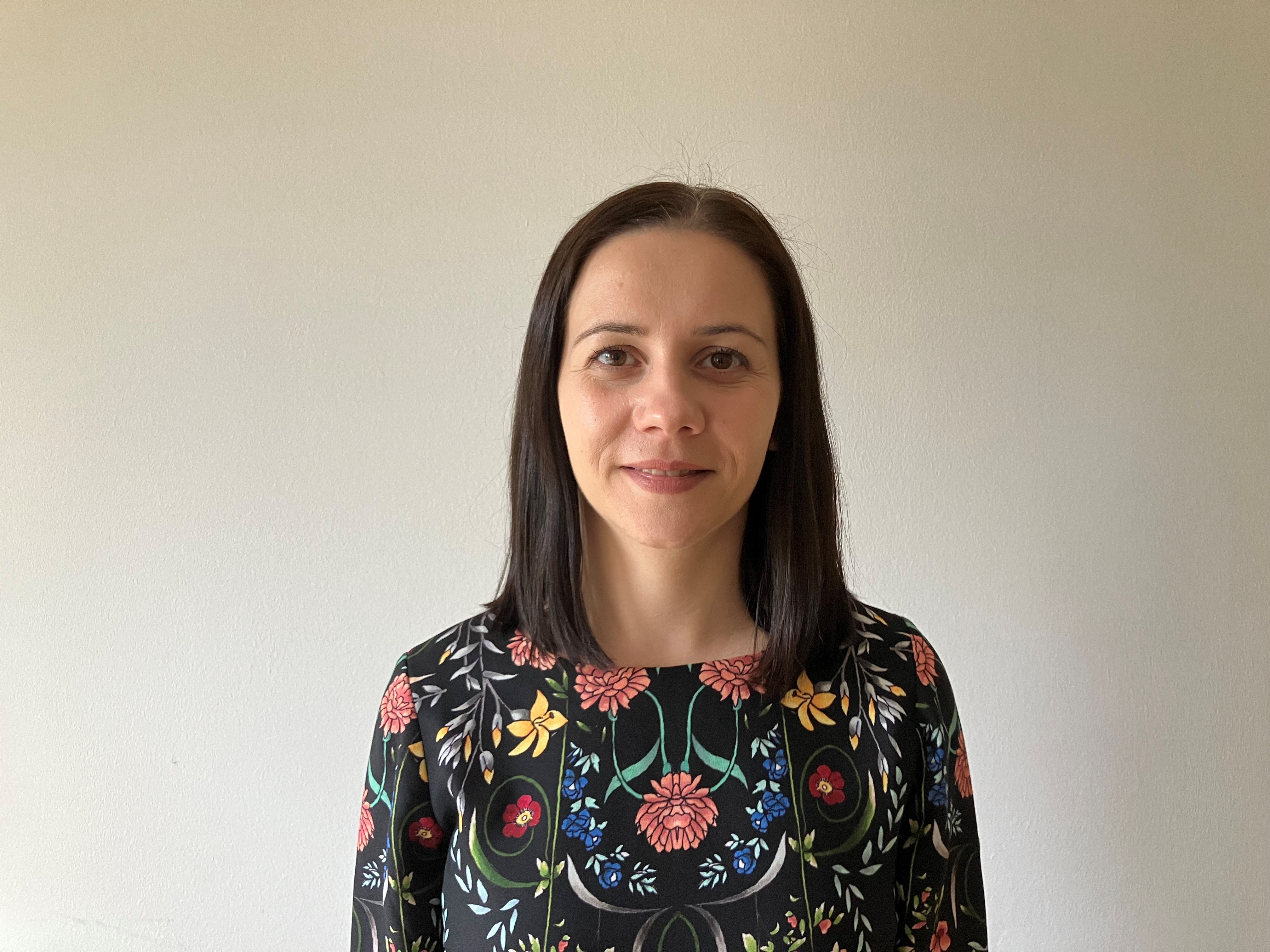 Lic. Adina Petruti M.